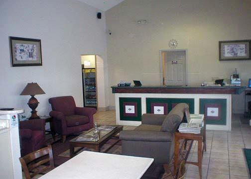 Rodeway Inn & Suites Haines City Interior photo